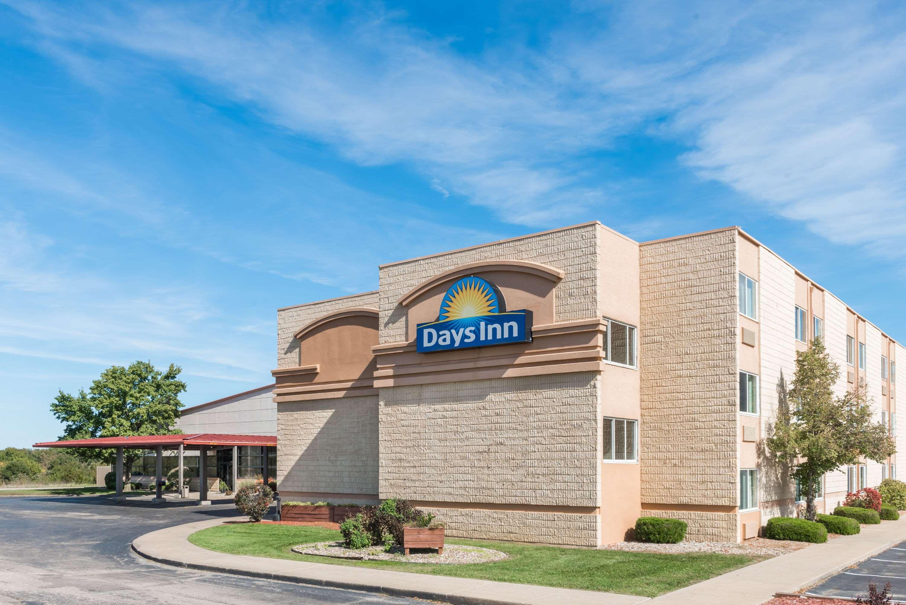 Days Inn By Wyndham Kirksville Dış mekan fotoğraf