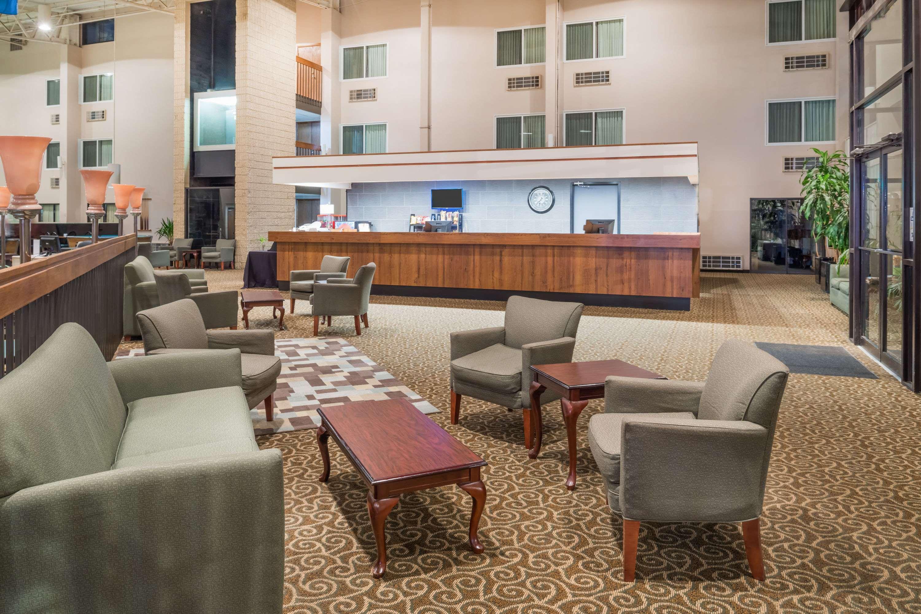 Days Inn By Wyndham Kirksville Dış mekan fotoğraf