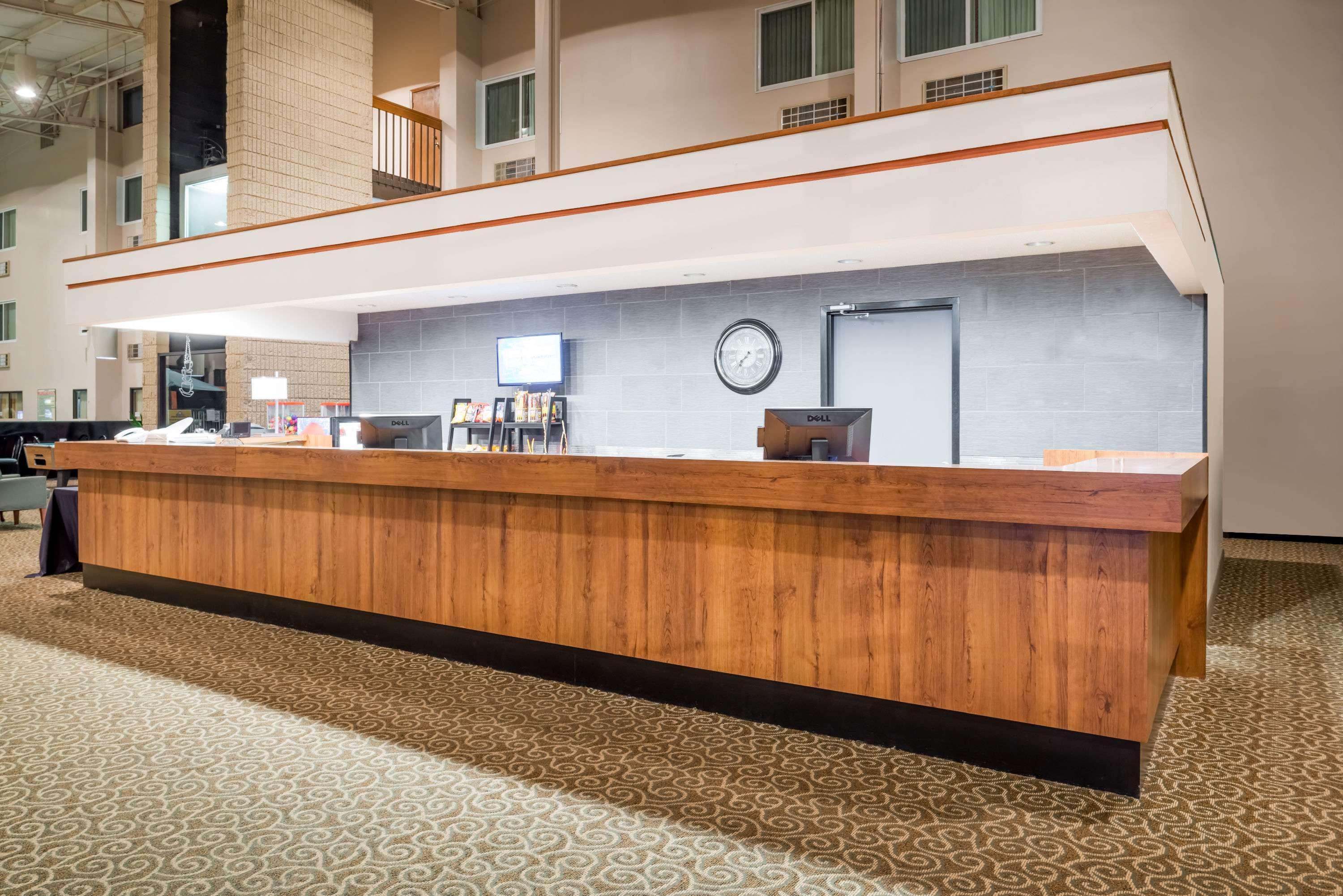Days Inn By Wyndham Kirksville Dış mekan fotoğraf